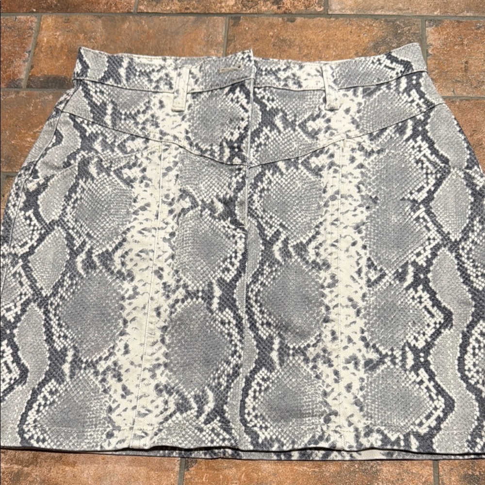 Wilfred Gray Snake Print Mini Skirt